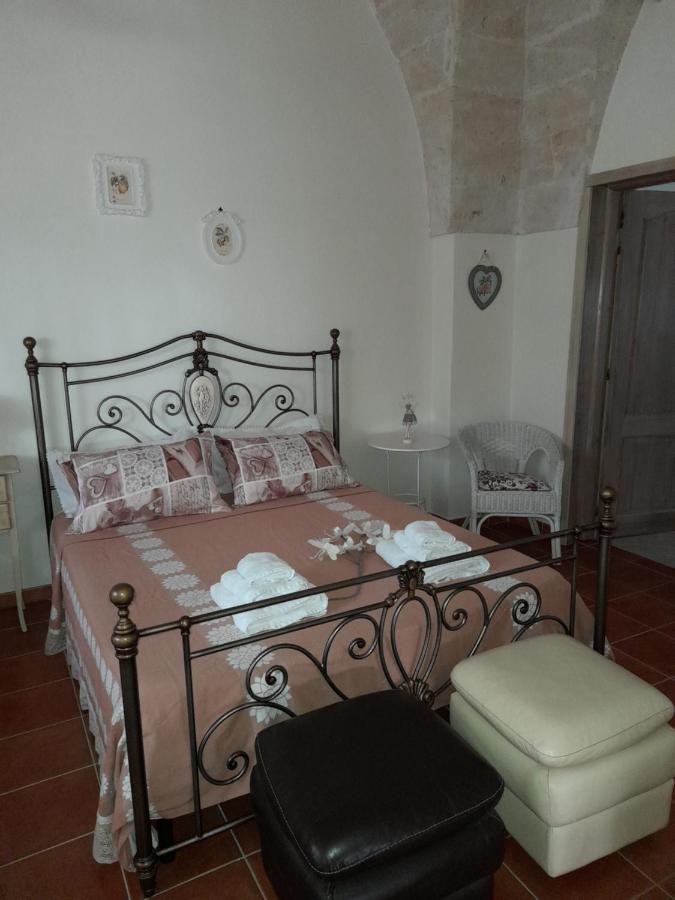 Antico Casale Il Sambuco Bed & Breakfast Manduria Exterior photo