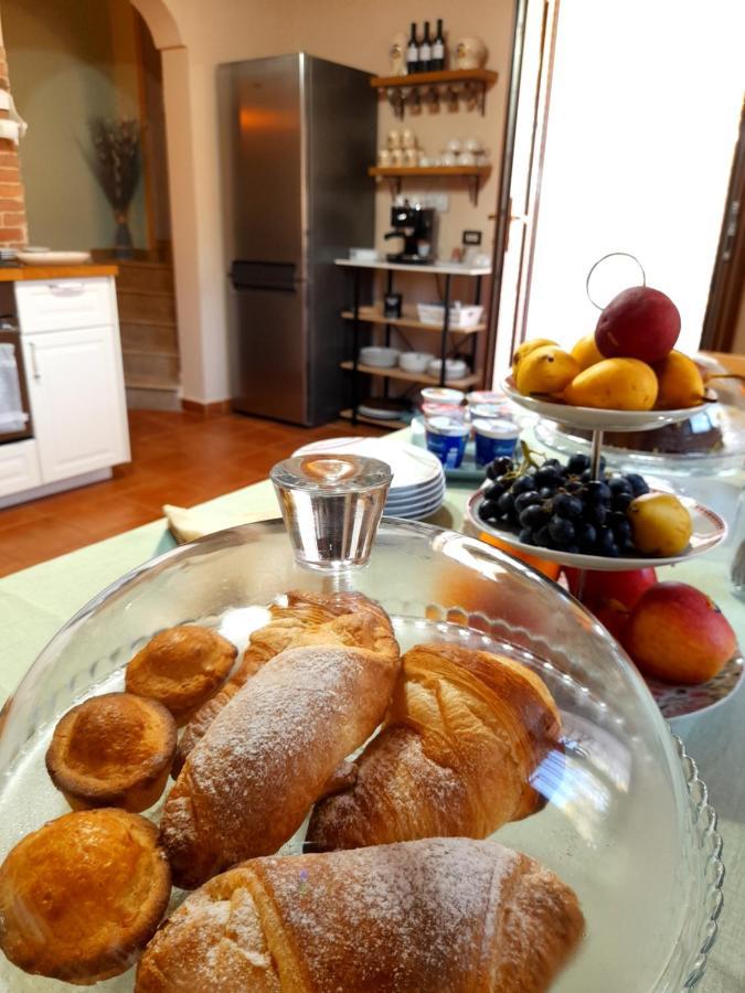 Antico Casale Il Sambuco Bed & Breakfast Manduria Exterior photo