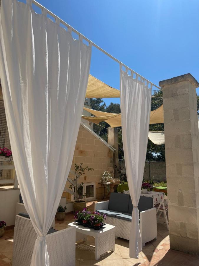 Antico Casale Il Sambuco Bed & Breakfast Manduria Exterior photo